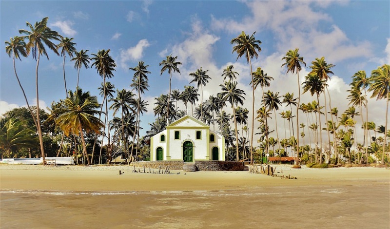 Igreja da praia dos Carneiros - Nordeste